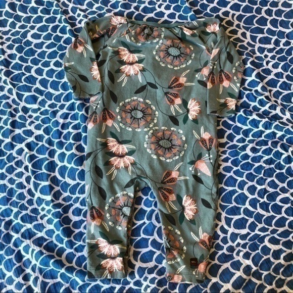 Tea Collection Romper - Picture 2 of 3